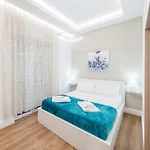 Parcheggio Privato 15 Minuti A Piedi Dalla Stazione Di Migliarina Apartment *